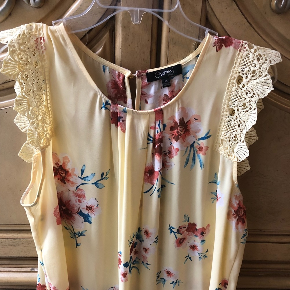 Pretty blouse